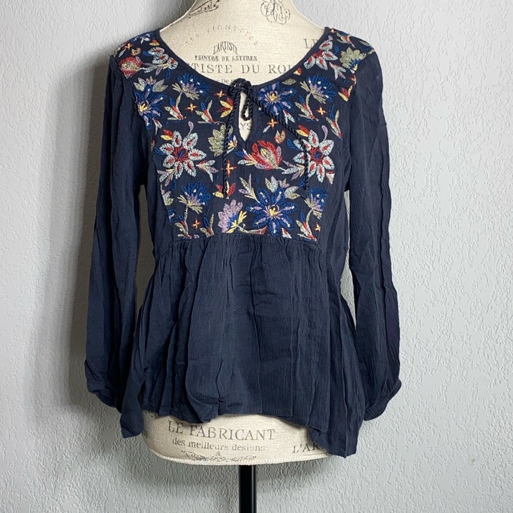 AEO Embroidered Top